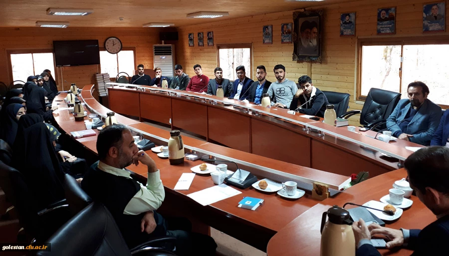 جلسه دبیران کانون ها و تشکل های سیاسی دانشگاه فرهنگیان گلستان با مدیرکل بنیاد حفظ آثار و ارزش های دفاع مقدس استان   5