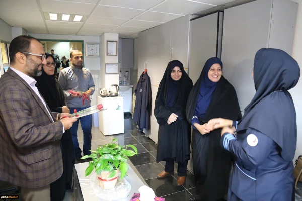 دیدار سرپرست پردیس امام خمینی (ره)گرگان با پرستاران بیمارستان فلسفی 2