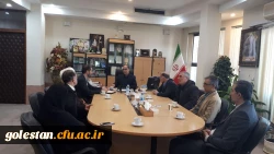 توجه به دانشگاه فرهنگیان، توجه به تعلیم و تربیت است.  3