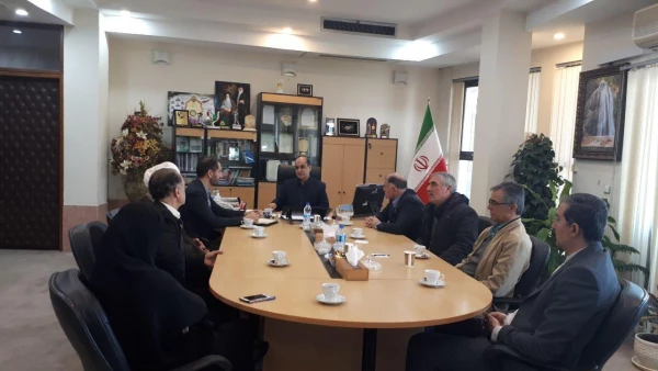 توجه به دانشگاه فرهنگیان، توجه به تعلیم و تربیت است.  3