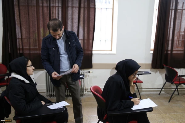 بازدید سرپرست دانشگاه فرهنگیان استان گلستان از حوزه امتحانی پایان ترم پردیس امام خمینی (ره)گرگان 2