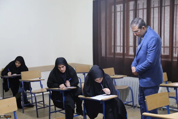 بازدید سرپرست دانشگاه فرهنگیان استان گلستان از حوزه امتحانی پایان ترم پردیس امام خمینی (ره)گرگان 2