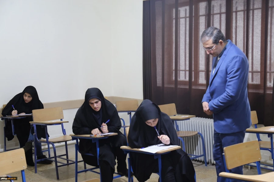 بازدید سرپرست دانشگاه فرهنگیان استان گلستان از حوزه امتحانی پایان ترم پردیس امام خمینی (ره)گرگان 2