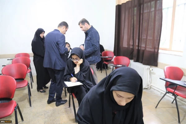 بازدید سرپرست دانشگاه فرهنگیان استان گلستان از حوزه امتحانی پایان ترم پردیس امام خمینی (ره)گرگان 2