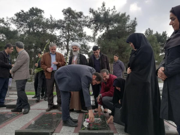 تجدید میثاق کارکنان دانشگاه فرهنگیان گلستان با آرمان های شهدا 4