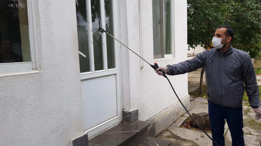 فعالیت های صورت گرفته به منظور پیشگیری از شیوع ویروس کرونا در پردیس های دانشگاه فرهنگیان گلستان 21