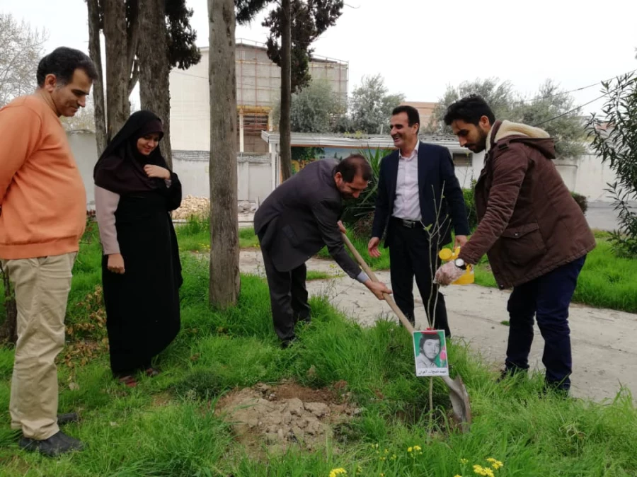 مراسم روز بزرگداشت شهدا در پردیس امام خمینی(ره) گرگان برگزار شد 2