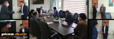 دکتر مازندرانی در جلسه تجلیل از مسئولان روابط عمومی پردیس های دانشگاه فرهنگیان استان گلستان گفت: 

روابط عمومی ها ویترین دستگاه های اجرایی هستند 