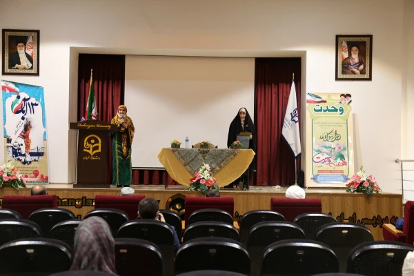 برگزاری مراسم گرامیداشت هفته وحدت در پردیس امام خمینی ( ره) گرگان 7