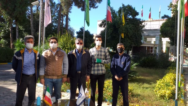 گفتگو با دانشجو معلم مبتکر آقای حسین مصطفی لو سازنده دستگاه ضد عفونی کننده هوشمند برای دست  2