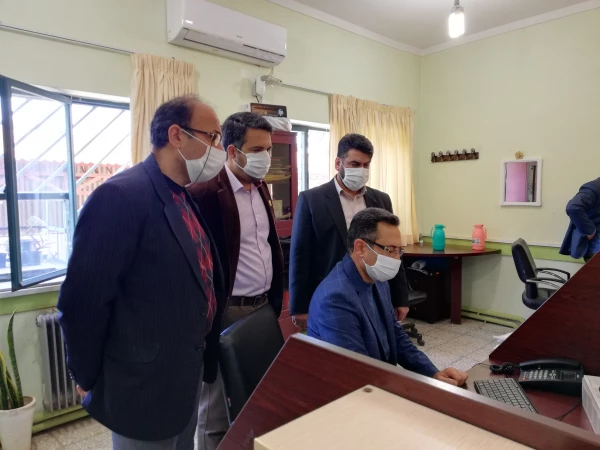 بازدید سرپرست مدیریت امور پردیس های استان گلستان از روند ثبت نام دانشجو معلمان جدیدالورود سال تحصیلی 1400-1399 از پردیس امام خمینی (ره) گرگان
 2