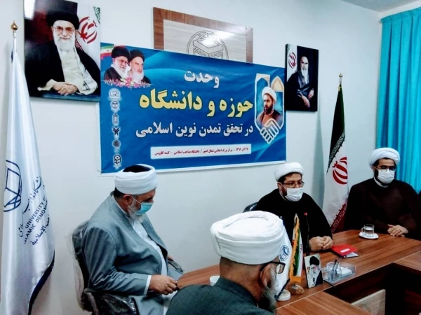 حضور آقای میر دیلمی سرپرست واحد دانشگاهی شهید بهشتی گنبد کاووس در دانشگاه مذاهب اسلامی گنبد کاووس به مناسبت روز وحدت حوزه و دانشگاه  3