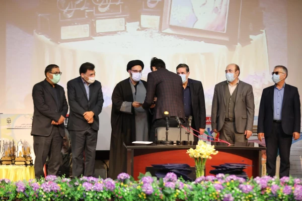 موفقیت دانشجومعلمان گلستانی در جشنواره نشریات دانشجویی(رسش قلم) دانشگاه فرهنگیان  2