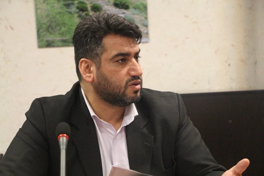 به اولویت ها و ضرورت ها در فعالیت های آموزشی، پژوهشی و فرهنگی توجه کرده، موانع و محدودیت ها را جدی بگیرید 5