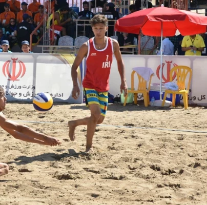 تبریک به دانشجومعلم پرتلاش پردیس آیت الله خامنه ای، آرمین کمی، بازیکن بین المللی والیبال ساحلی 3