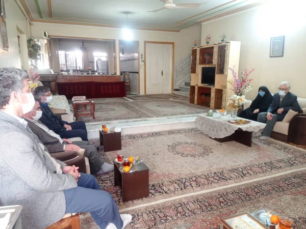 دیدار سرپرست محترم واحد دانشگاهی شهید بهشتی گنبد کاووس و کارشناسان فرهنگی این واحد دانشگاهی با خانواده شهید دانشجو معلم امیر بیگدلی  5