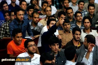 عوامل گرایش و نیل جامعه دانشجویی به سمت انفعال اجتماعی