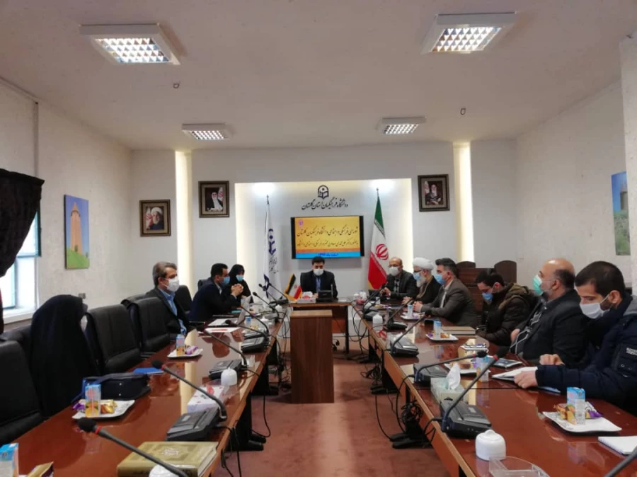 عملیاتی نمودن بیانیه گام دوم انقلاب مهمترین برنامه راهبردی دانشگاه فرهنگیان می باشد 2