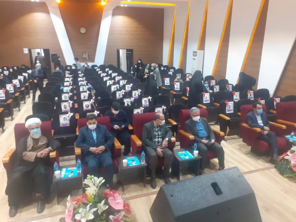 نشست تخصصی توسعه فرهنگی با محوریت تربیت  معلم وگام دوم انقلاب 8