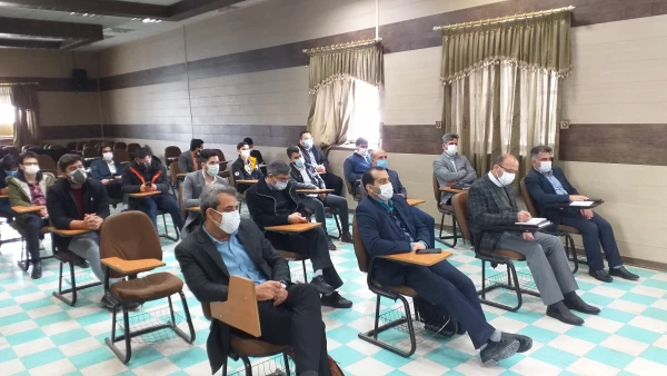 مراسم تجلیل از دانشجو معلمان برتر آموزشی و فعالان فرهنگی و هنری با حضور سرپرست محترم امور پردیس های استان گلستان جناب آقای دکتر ثنایی و دکتر قندهاری معاون هماهنگی استان و همچنین ریاست محترم دانشگاه علمی کاربردی گنبد کاووس سرکار خانم دکتر عزیز مرادی  6