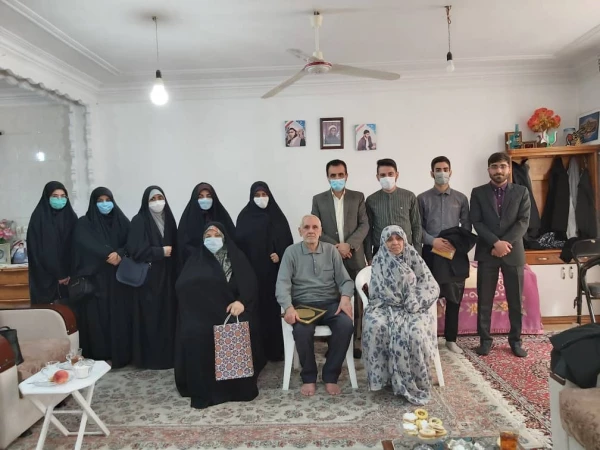 دیدار با خانواده شهید دفاع مقدس محمد حسین لطفی 3