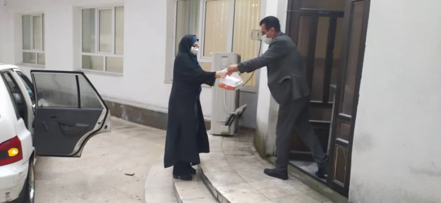 جمع آوری کمک های نقدی و غیر نقدی و توزیع بسته های حمایتی بین نیازمندان 5