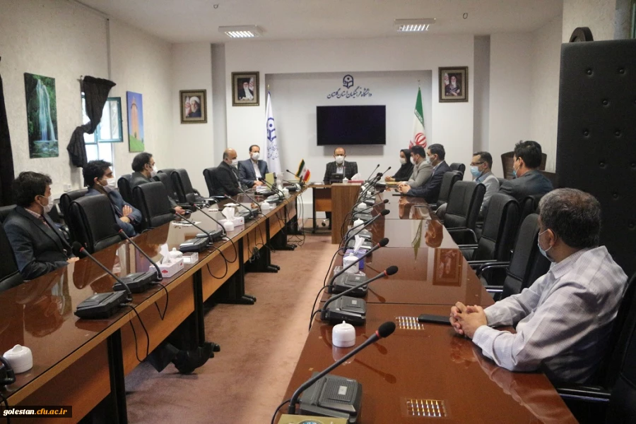 جلسه گرامیداشت دهه سرآمدی آموزش و تقدیر از کارکنان و اعضای هیأت علمی پردیس آیت الله خامنه ای برگزار شد 2