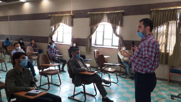 آیین تجلیل از دانشجو معلمان بسیجی طرح تربیتی شهید عاطفی نژاد با حضور دکتر صدیقی رئیس مرکز بسیج دانشجویی دانشگاه فرهنگیان کشور و رئیس محترم این واحد دانشگاهی جناب آقای میردیلمی برگزار شد  5