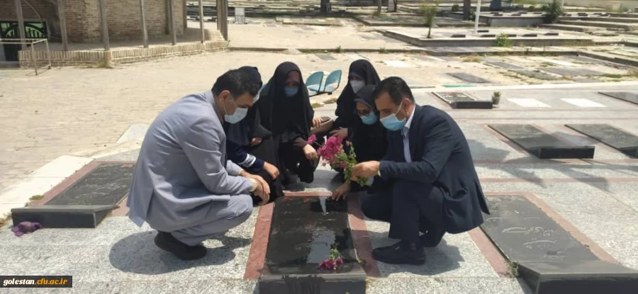 آیین غبارروبی و عطرافشانی مزار شهدا به مناسبت سوم خرداد سالروز حماسه آزادسازی خرمشهر 2آیین غبارروبی و عطرافشانی مزار شهدا به مناسبت سوم خرداد سالروز حماسه آزادسازی خرمشهر 4