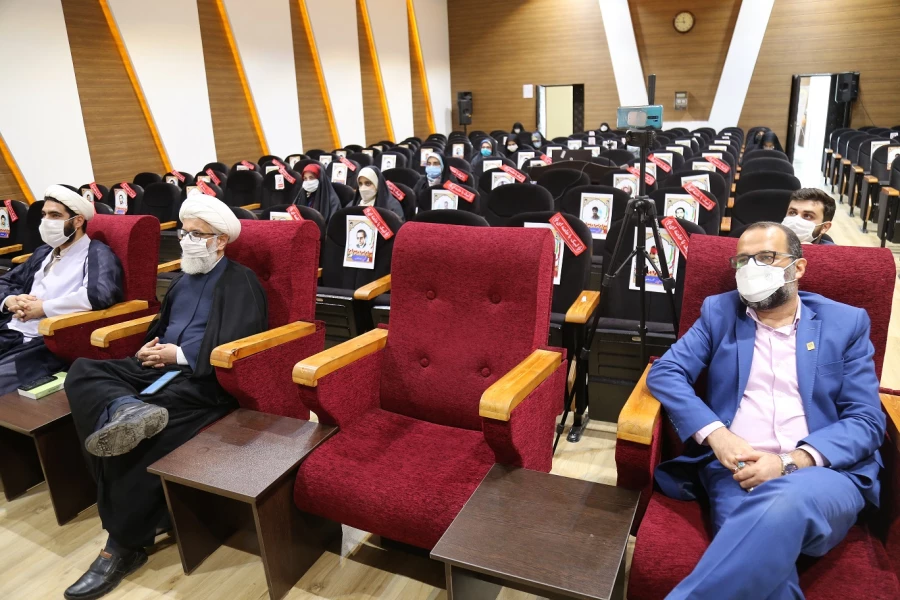 برگزاری همایش مشارکت حداکثری در انتخابات  3