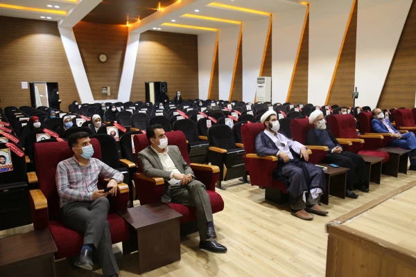 برگزاری همایش مشارکت حداکثری در انتخابات  4