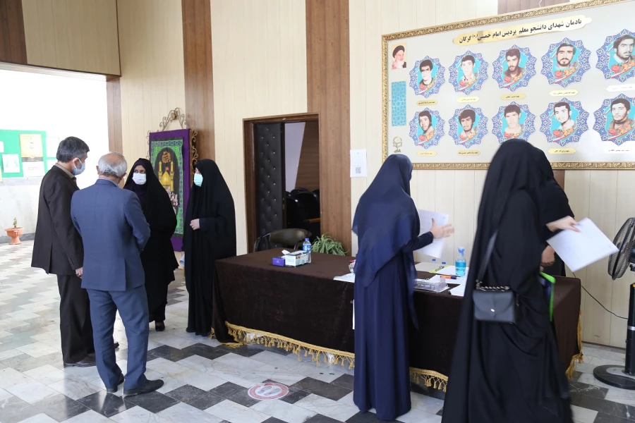 بازدید رئیس حراست اداره کل آموزش و پرورش استان گلستان از روند مصاحبه داوطلبان دانشگاه فرهنگیان در پردیس امام خمینی (ره) گرگان . 2