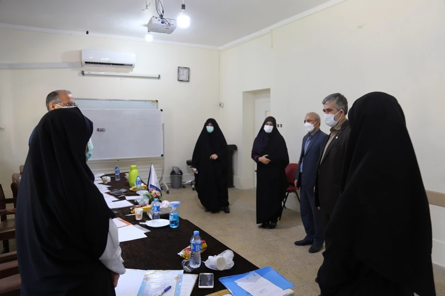 بازدید رئیس حراست اداره کل آموزش و پرورش استان گلستان از روند مصاحبه داوطلبان دانشگاه فرهنگیان در پردیس امام خمینی (ره) گرگان . 2