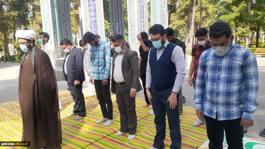 مراسم نماز جماعت ظهر و زیارت عاشورا و غبار روبی و عطر افشانی مزار مطهر شهدای گمنام شهرستان گنبد کاووس 2