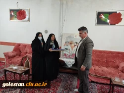 تجلیل از خانواده شهید سید حسین وزیری ثانی با حضور در منزل پدر شهید بزرگوار  4