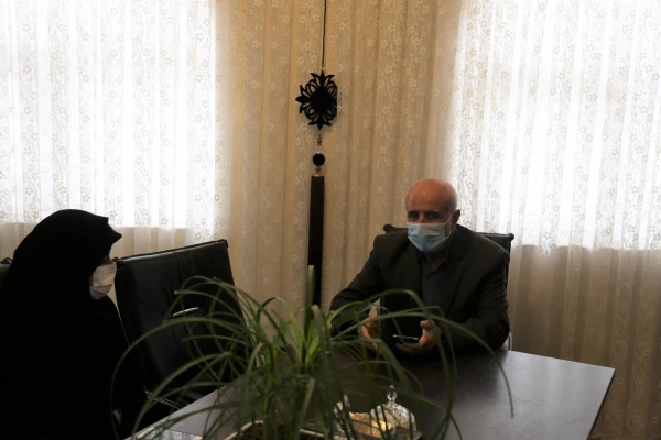 دیدار مسئولین پردیس امام خمینی (ره) گرگان با فرمانده دوران جنگ تحمیلی حاج تقی ایزد 2