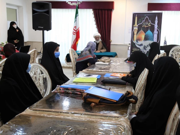 نشست علمی تخصصی شعور معنوی و وجدان اخلاقی در بیانیه گام دوم انقلاب . 8