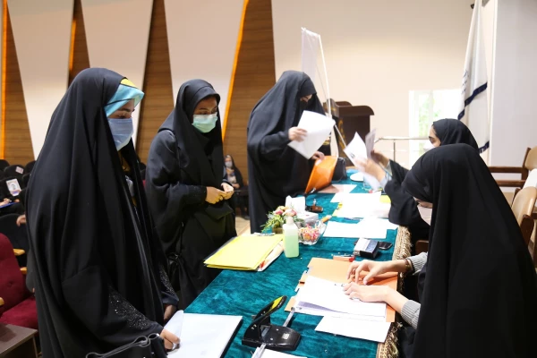 ثبت نام و پذیرش حضوری دانشجویان جدیدالورود سال 1400 پردیس امام خمینی (ره) گرگان . 2