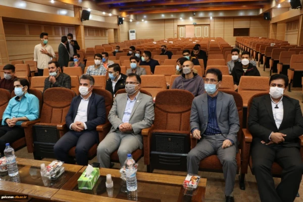 پس از سالها وقفه، اولین آیین دانش آموختگی دانشجومعلمان(ورودی96) واحد دانشگاهی شهید بهشتی گنبدکاووس در روز پنج شنبه6 آبان ماه 1400 با حضور دانشجومعلمان فارغ التحصیل برگزارشد. 4