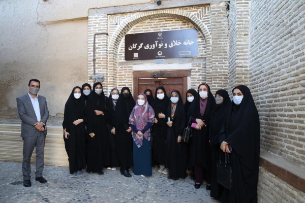 بازدید جمعی از دانشجو معلمان دانشگاه فرهنگیان پردیس امام خمینی (ره) از بناها و اماکن تاریخی شهر گرگان . 2