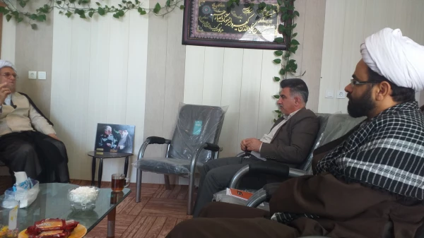 نشست صمیمی میردیلمی سرپرست واحد دانشگاهی شهید بهشتی گنبد کاووس با آیت الله ابراهیمی فر، تولیت وعضو شورای عالی حوزه استان گلستان و مدرس درس خارج حوزه علمیه درقم 4