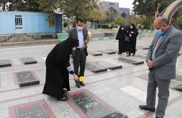 آئین غبار روبی ، عطر افشانی و زیارت مزار شهدا به مناسبت گرامیداشت هفته بسیج  2