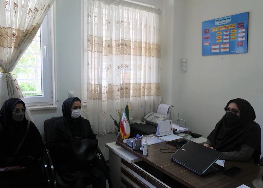 بازدید مسئولین پردیس امام خمینی (ره) گرگان از مدارس مجری طرح کارورزی 2