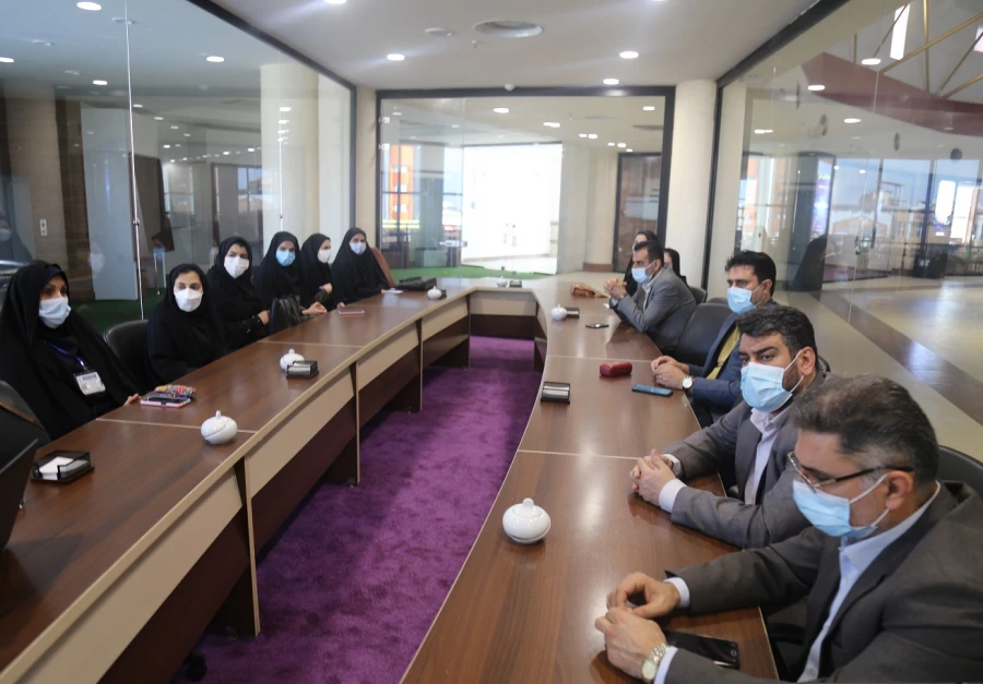 نشست علمی تخصصی تاثیر کارورزی در شکل گیری حرفه ای تدریس ریاضی 5