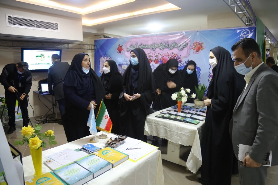 نشست علمی تخصصی تاثیر کارورزی در شکل گیری حرفه ای تدریس ریاضی 11