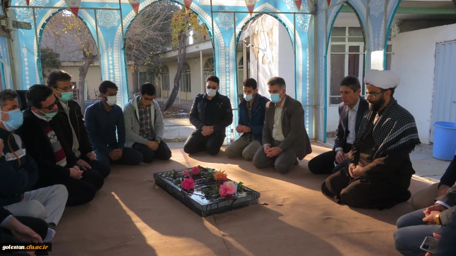 مراسم غبار روبی و عطر افشانی مزار شهید گمنام تدفین شده در حوزه علمیه منتظریه گنبد کاووس 5
