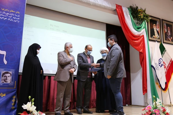 مراسم گرامیداشت روز دانشجو با حضور استاندار گلستان برگزار شد. 10