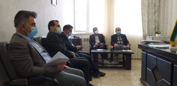 نشست اسماعیل اولی مدیر پشتیبانی تولید علم بومی معاونت پژوهشی ، به همراهی نوید ثنایی مدیریت امور پردیس های استان و نیز مهندس کمال الدین نظرنژاد مدیر کل آموزش و پرورش گنبد کاووس بامیردیلمی سرپرست واحد دانشگاهی گنبد کاووس 4