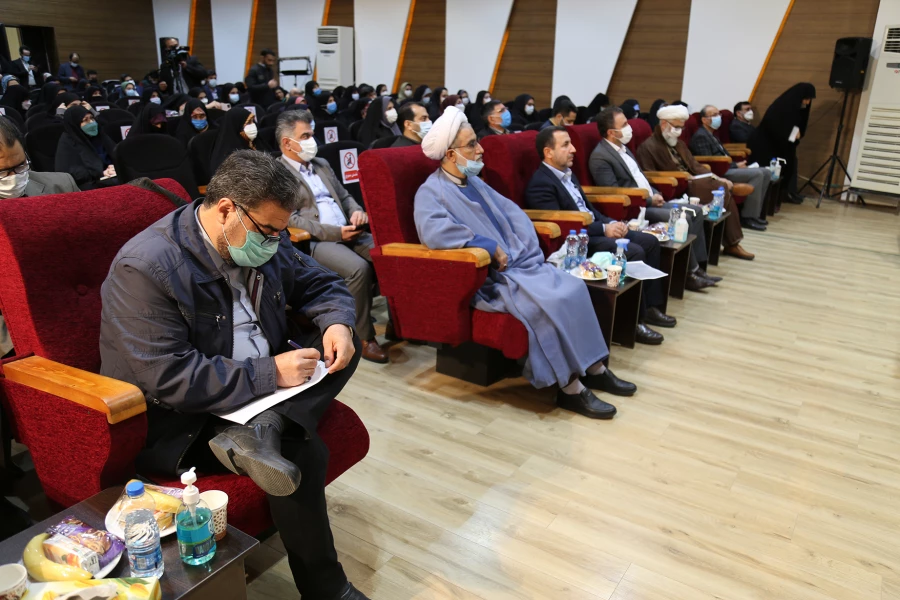 زنان جایگاه ویژه ای در تحقق تمدن نوین اسلامی دارند 3