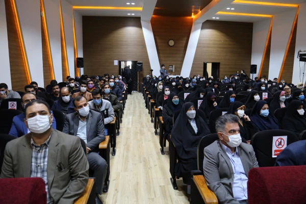 انقلاب اسلامی تفسیر کاملی از ضرورت تکریم زن به جهان عرضه کرد 4